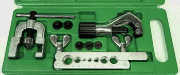 Przyrząd do zarabiania przewodów hamulcowych